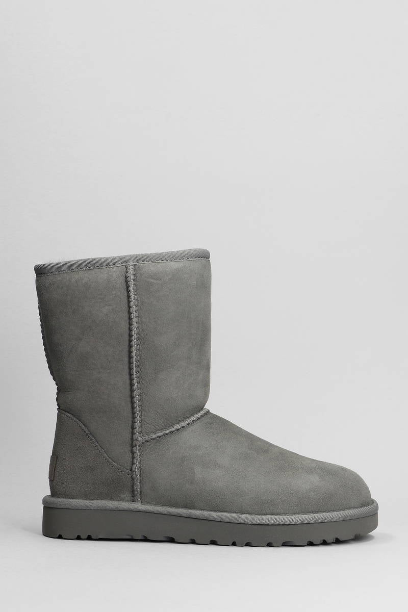 UGG Stivali Classic Short II